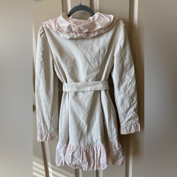 Bebe Ruffle Belted Duster Jacket | Color Powder Puff | Lightweight | Size Small - Picture 2 of 6